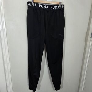 ⭐️Puma Womans Black Jogger Pants Size Small